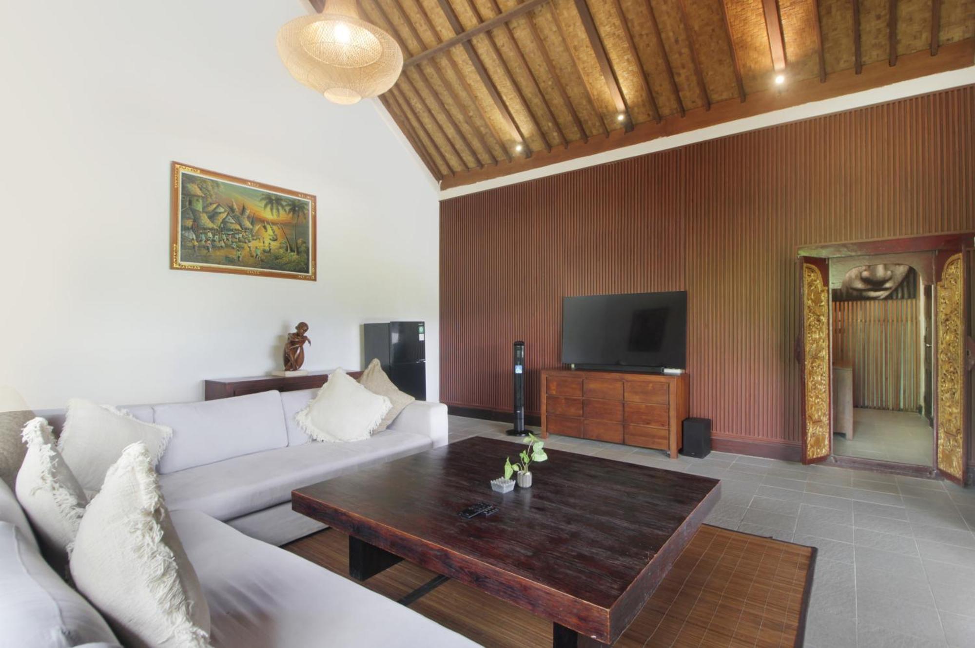 One Bedroom Pool Villa 1x Floating